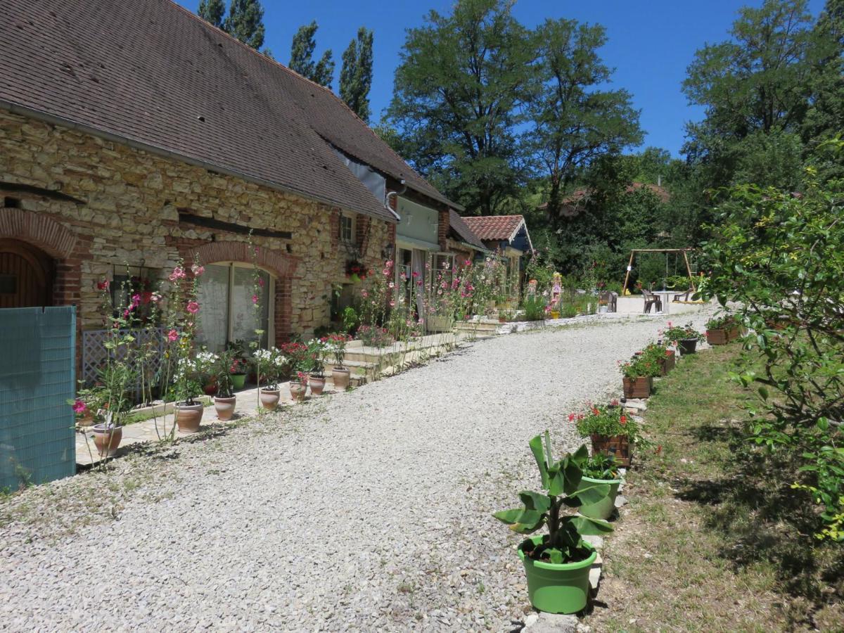 Auberge Du Botaniste Boissieres (Lot) Exterior foto